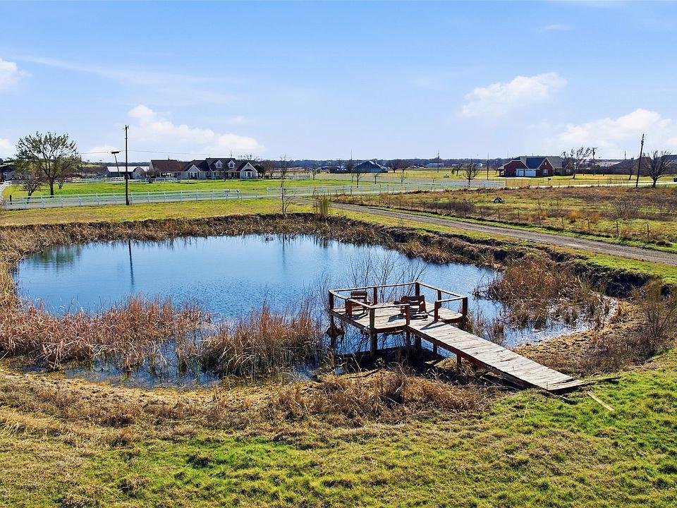 Fishing pond fill - Cabin Creek Water Transport